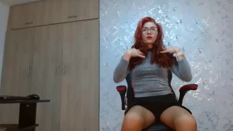 Snapshot of samanta_brownn_ chatting on December 31, 2024, 12:04 pm samanta online show from December 31, 2024, 12:04 pm