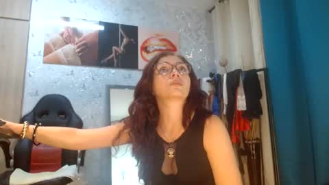 samanta online show from June 15, 2026, 11:23 am
