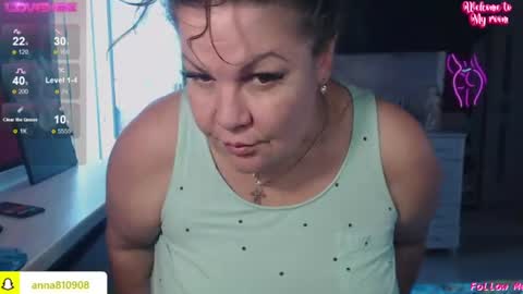 Snapshot of samanta_shy chatting on July 18, 2026, 11:03 am Marry online show from July 18, 2026, 11:03 am