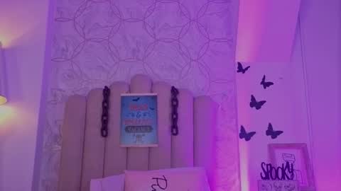 Snapshot of samanta_william chatting on November 1, 2025, 3:08 am samanta online show from November 1, 2025, 3:08 am