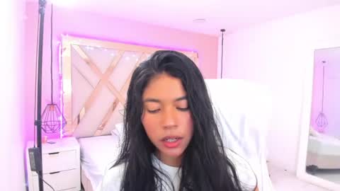 Snapshot of samantaa_shy chatting on July 11, 2026, 2:36 am sam online show from July 11, 2026, 2:36 am