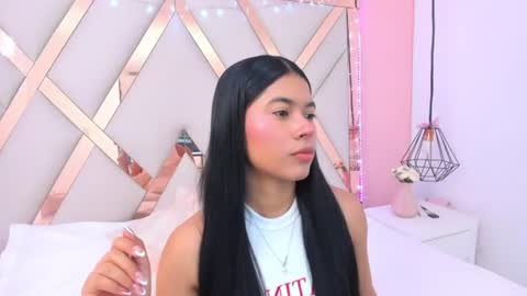 Snapshot of samantaa_shy chatting on July 19, 2026, 3:54 am sam online show from July 19, 2026, 3:54 am