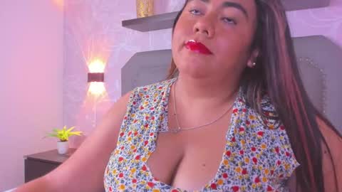 S A M M Y  online show from October 8, 2025, 2:14 pm