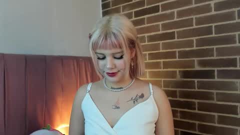 samantha_browwnn online show from January 14, 2026, 3:56 am