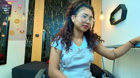 Snapshot of samantha_fox8 chatting on April 25, 2026, 11:46 am online show from April 25, 2026, 11:46 am