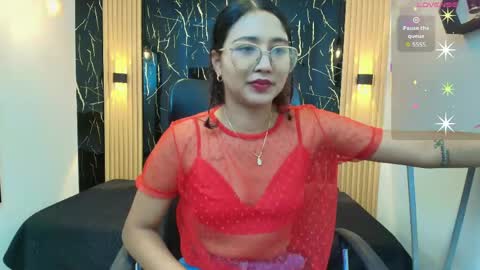 Snapshot of samantha_fox8 chatting on May 20, 2026, 11:16 am online show from May 20, 2026, 11:16 am