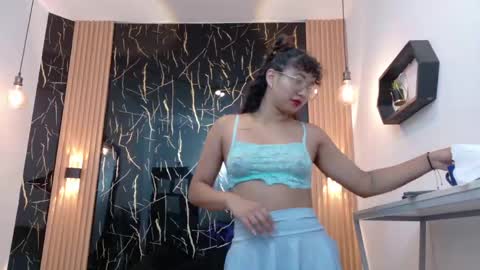 Snapshot of samantha_fox8 chatting on June 4, 2026, 10:32 am online show from June 4, 2026, 10:32 am