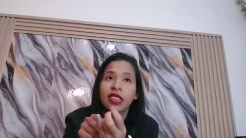 Snapshot of samantha_fox_squirt chatting on December 3, 2025, 1:24 am lizzy online show from December 3, 2025, 1:24 am