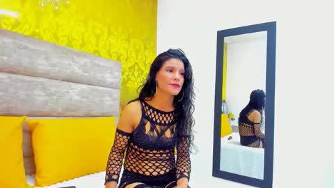 samantha online show from May 9, 2026, 6:51 am