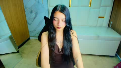 Snapshot of samantha_petite_tf chatting on April 28, 2026, 3:33 am Sami online show from April 28, 2026, 3:33 am