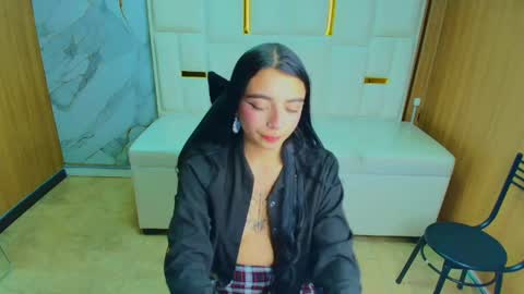 Snapshot of samantha_petite_tf chatting on May 3, 2026, 3:12 am Sami online show from May 3, 2026, 3:12 am
