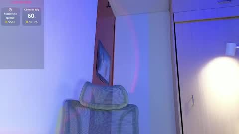 Samantha Ros online show from May 8, 2026, 12:54 pm