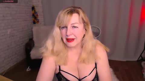 Samantha online show from February 15, 2025, 6:44 pm