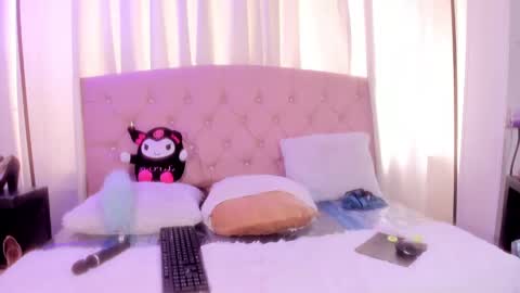 Snapshot of samantha_spike_ chatting on September 27, 2025, 2:11 pm Samantha Spike online show from September 27, 2025, 2:11 pm