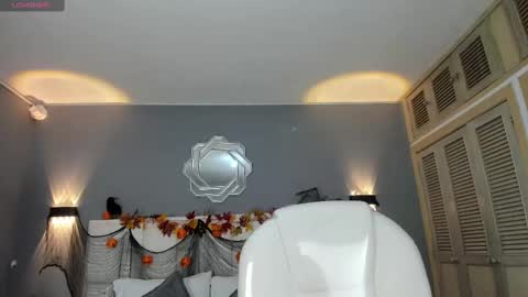 Snapshot of samanthaa_22_ chatting on October 27, 2025, 11:47 am  Samanthaa online show from October 27, 2025, 11:47 am