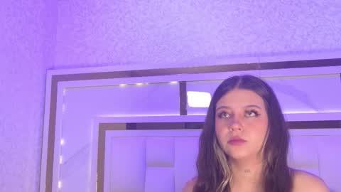 Snapshot of samanthaa_sm chatting on November 13, 2025, 11:42 am samanthaa_sm online show from November 13, 2025, 11:42 am