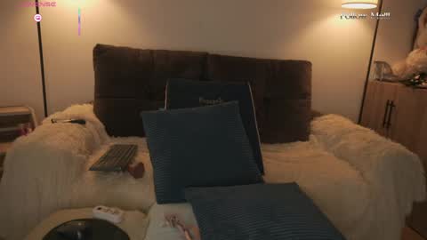 samantha online show from April 28, 2026, 2:27 am