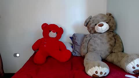 Samanthaa Smitt online show from March 10, 2025, 9:07 pm