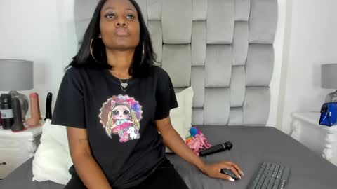 Samantha online show from January 8, 2025, 3:29 am
