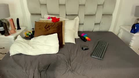 Samantha online show from January 8, 2025, 6:31 am