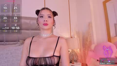 Snapshot of samanthaclay chatting on September 28, 2025, 7:52 pm   online show from September 28, 2025, 7:52 pm