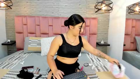 Samantha online show from January 24, 2025, 6:56 pm