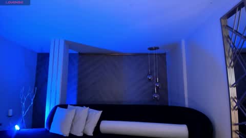 Snapshot of samanthaklein_ chatting on October 8, 2025, 4:10 am Samantha Klein online show from October 8, 2025, 4:10 am