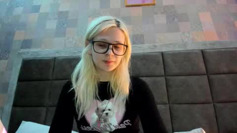 Samantha online show from September 26, 2025, 10:47 pm