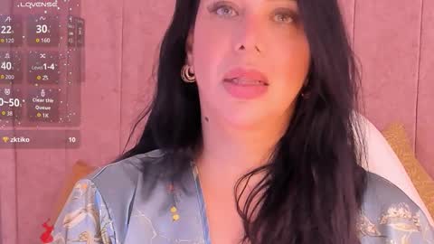 Snapshot of samara_alabi chatting on October 24, 2025, 6:48 pm Samara Benazir Alabi online show from October 24, 2025, 6:48 pm