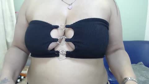 Any online show from October 4, 2025, 4:21 am