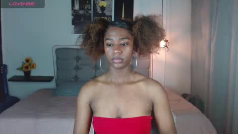samara_roxx online show from November 15, 2025, 12:41 am