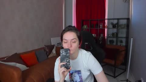 Sam  online show from September 16, 2025, 1:23 pm