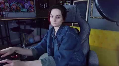 Sam  online show from September 17, 2025, 7:26 pm