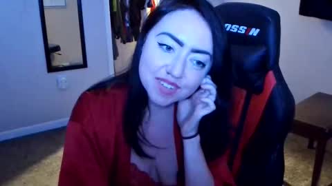 Snapshot of samaranoir chatting on November 3, 2025, 1:40 am Samara Noir online show from November 3, 2025, 1:40 am