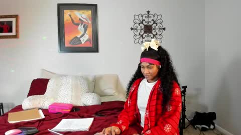 Yaya online show from February 13, 2025, 2:01 am