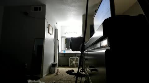 Yaya online show from September 10, 2025, 12:05 pm