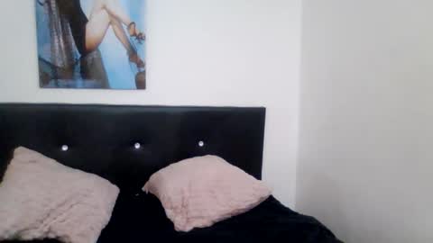 Snapshot of samaycole3 chatting on October 3, 2025, 6:43 am Samantha online show from October 3, 2025, 6:43 am