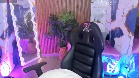 sam online show from June 21, 2026, 2:58 am