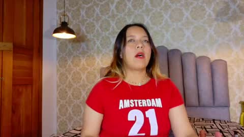 Snapshot of sami_1_8 chatting on June 6, 2026, 8:02 pm Samy online show from June 6, 2026, 8:02 pm