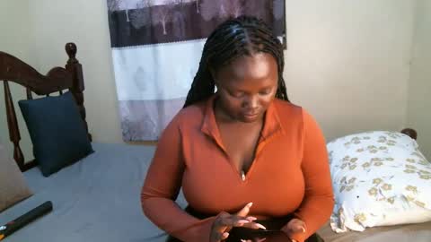 nina online show from September 8, 2025, 11:15 pm