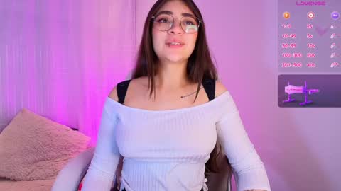 Snapshot of samii_evans chatting on December 3, 2024, 8:05 am samii evans  online show from December 3, 2024, 8:05 am