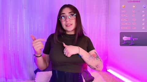 Snapshot of samii_evans chatting on December 12, 2024, 5:10 am samii evans  online show from December 12, 2024, 5:10 am