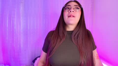 Snapshot of samii_evans chatting on December 12, 2024, 8:14 am samii evans  online show from December 12, 2024, 8:14 am