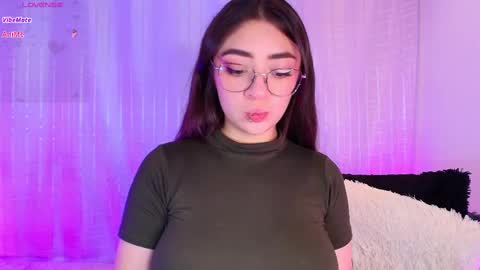 Snapshot of samii_evans chatting on February 12, 2025, 6:51 am samii evans  online show from February 12, 2025, 6:51 am