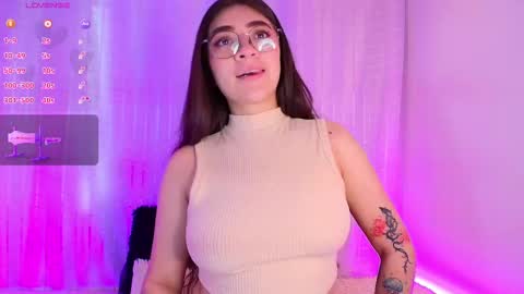 Snapshot of samii_evans chatting on February 20, 2025, 4:57 pm samii evans  online show from February 20, 2025, 4:57 pm