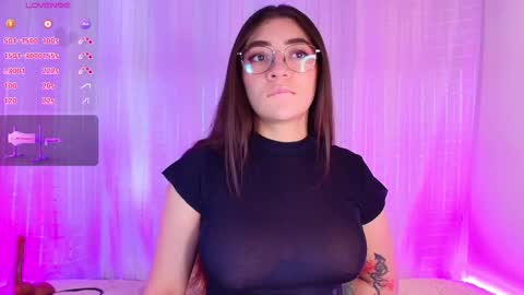 Snapshot of samii_evans chatting on March 1, 2025, 6:43 pm samii evans  online show from March 1, 2025, 6:43 pm