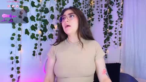 Snapshot of samii_evans chatting on October 11, 2025, 6:12 am samii evans  online show from October 11, 2025, 6:12 am