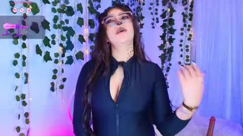 Snapshot of samii_evans chatting on October 30, 2025, 3:19 am samii evans  online show from October 30, 2025, 3:19 am