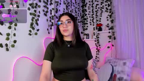 samii evans  online show from March 22, 2026, 7:23 am