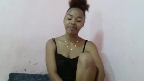 Snapshot of samina2255 chatting on October 25, 2025, 1:07 pm samina2255 online show from October 25, 2025, 1:07 pm